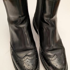 Prada vintage Chelsea boots 38